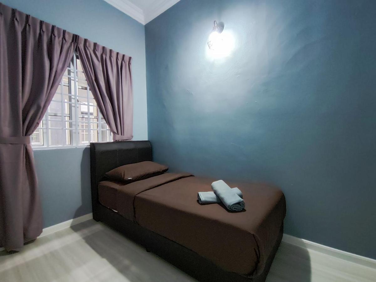 A One - Pro Apartment