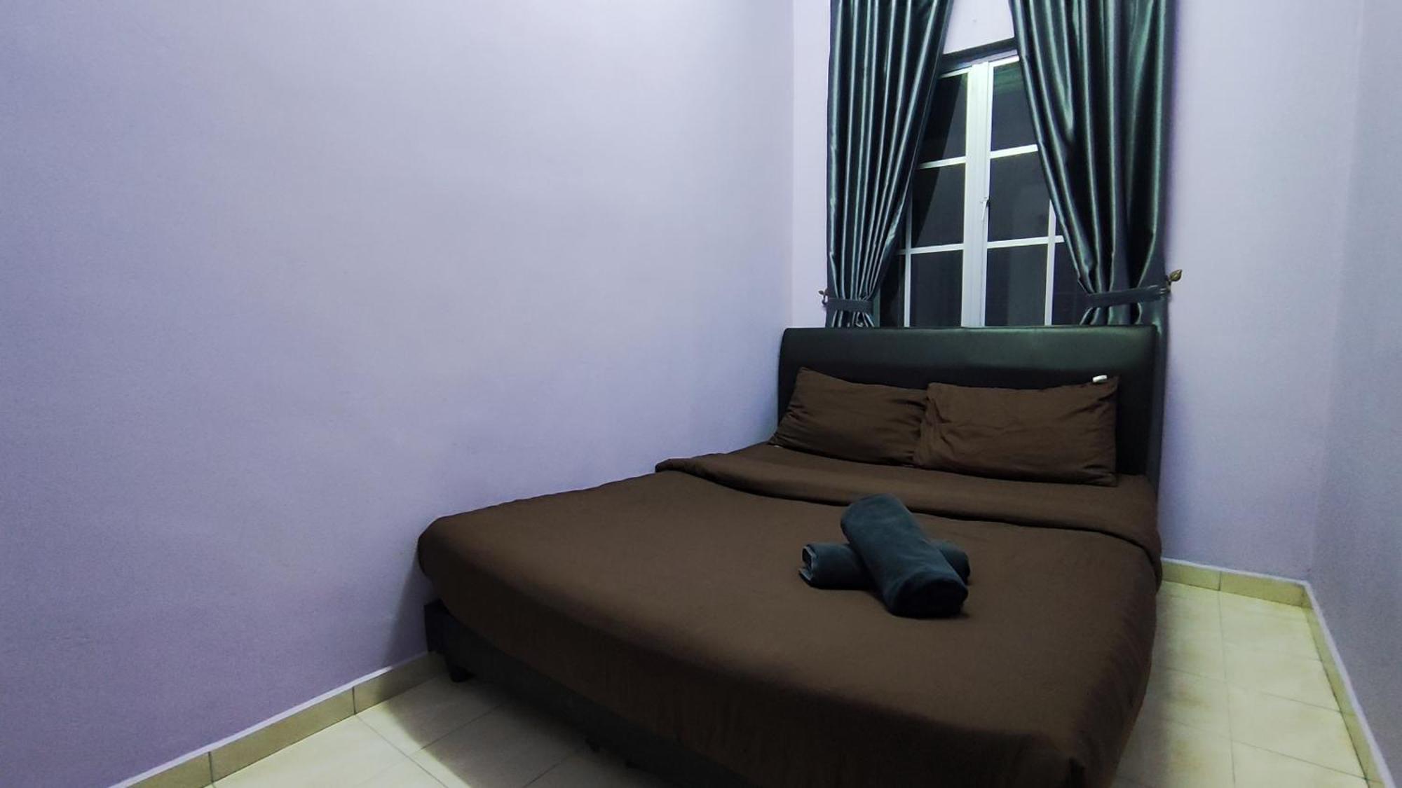 A One - Pro Apartment
